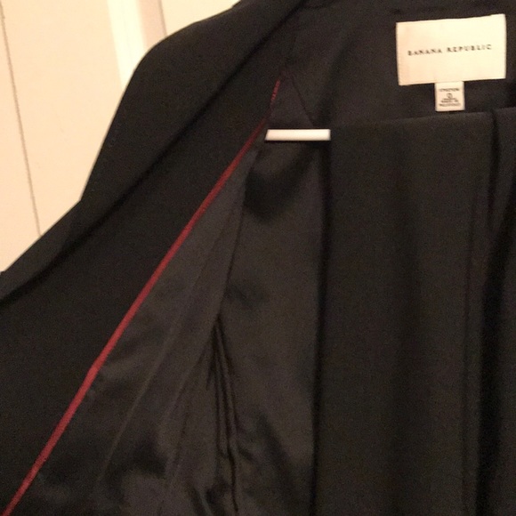 Banana republic black suit skirt set - Picture 2 of 7